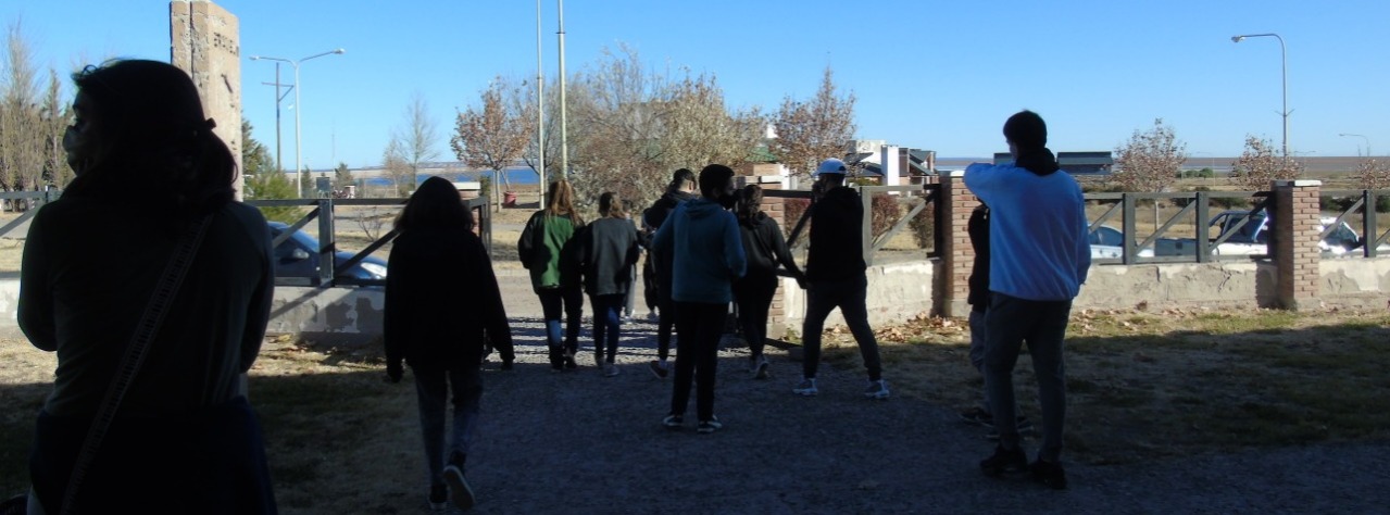 Salida con estudiantes del Colegio